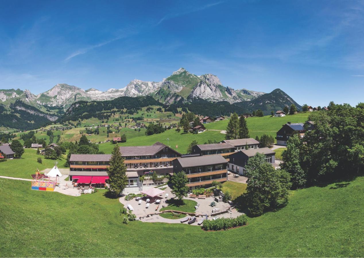 Hotel Stump'S Alpenrose Wildhaus Exterior photo