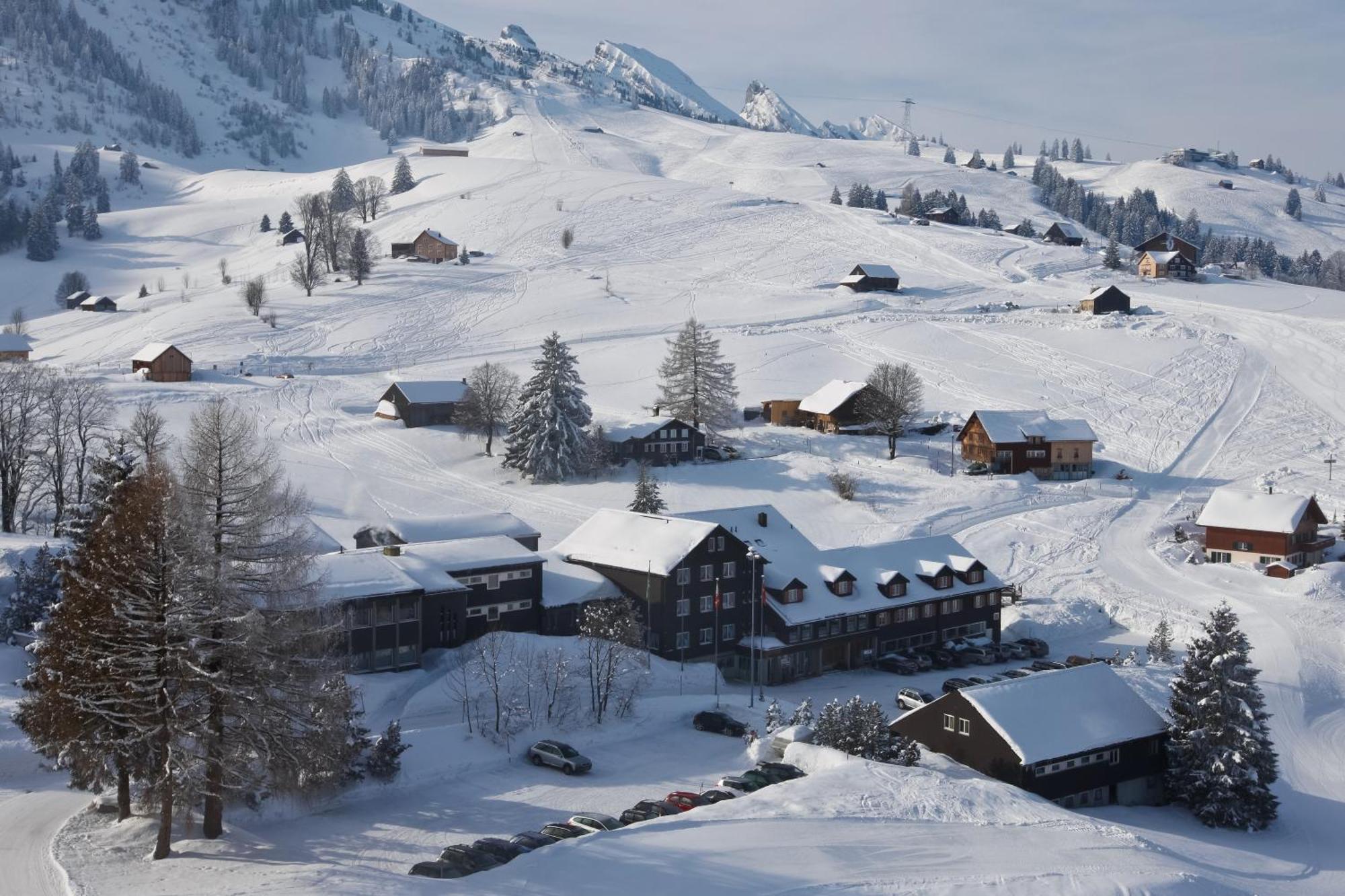 Hotel Stump'S Alpenrose Wildhaus Exterior photo