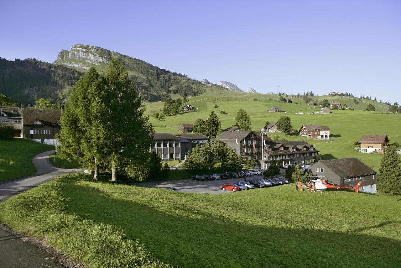 Hotel Stump'S Alpenrose Wildhaus Exterior photo